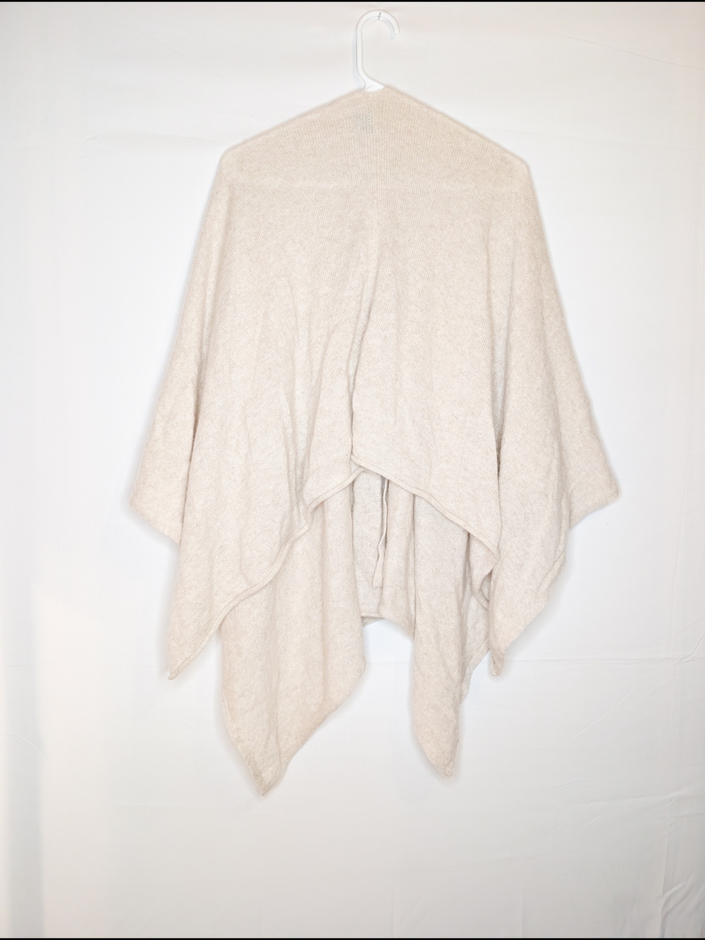 J. McLaughlin Julia Cashmere Wrap Oatmeal OS - Picture 6 of 7